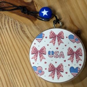 Patriotic USA Car Freshie with Bows and Hearts(Apple Cinnamon)